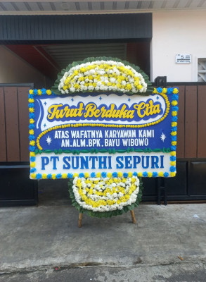 Papan Bunga Duka di Purus